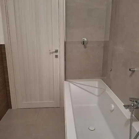 Centre Nhe Διαμέρισμα *