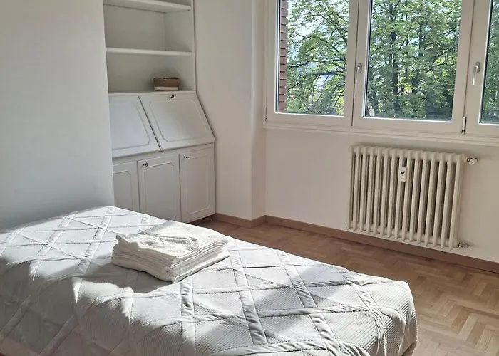 Centre Nhe Lägenhet Lecco